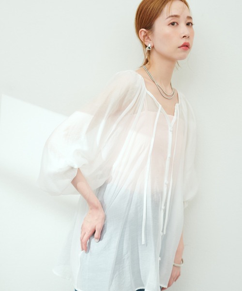 natural couture（ナチュラルクチュール）の「シアーローンボリュームスリーブブラウス（シャツ/ブラウス・レディース・ブラック/オフホワイト/ピンク/イエロー/その他1・FREE）」の17枚目の写真