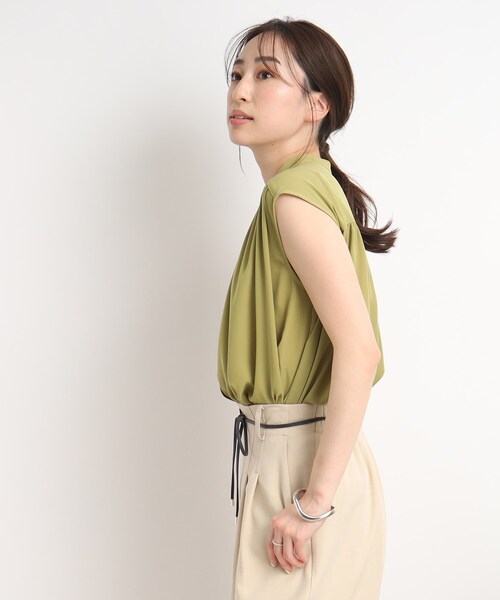 DRESKIP（ドレスキップ）の「◆【イージーケア】さらりと上品で好印象◎ 前開きギャザーネックブラウス（シャツ/ブラウス・レディース・ブラック系/オフホワイト/ホワイト系3/黄緑系/ネイビー/ピンク系・03/04/02）」の20枚目の写真