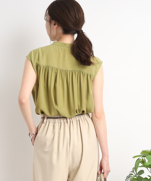 DRESKIP（ドレスキップ）の「◆【イージーケア】さらりと上品で好印象◎ 前開きギャザーネックブラウス（シャツ/ブラウス・レディース・ブラック系/オフホワイト/ホワイト系3/黄緑系/ネイビー/ピンク系・03/04/02）」の21枚目の写真