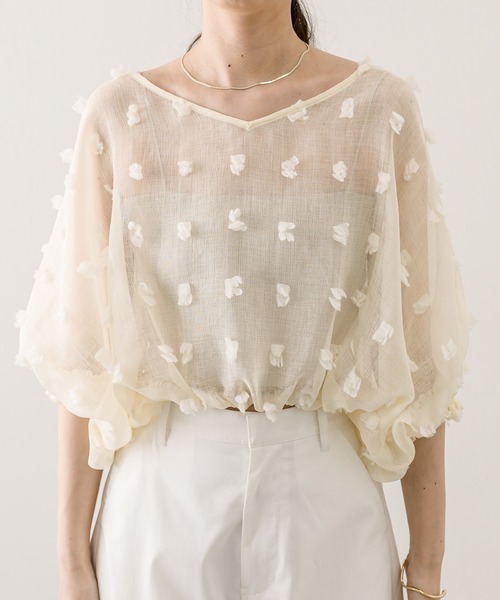 mystic(ミスティック)の「ポンポンフリンジブラウス(シャツ/ブラウス・レディース・アイボリー/ブラック/オフホワイト・FREE)」の14枚目の写真