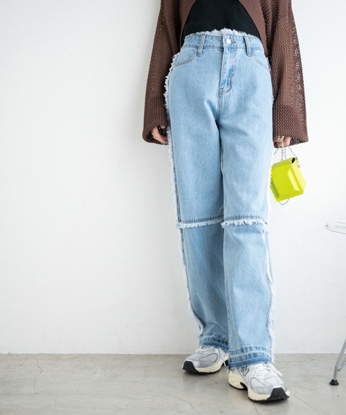 WEGO(ウィゴー)の「WEGO/フリンジバギーパンツ(デニムパンツ・レディース・オフホワイト/ライトインディゴブルー・SMALL/MEDIUM)」の17枚目の写真