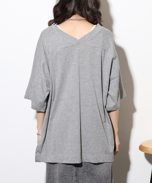 atONE(アットワン)の「atONE 前後2WAYビッグTシャツ 半袖(Tシャツ/カットソー・レディース・オフホワイト/杢グレー/ブラック/グレイッシュベージュ・M-L/LL~3L/4L~5L)」の14枚目の写真