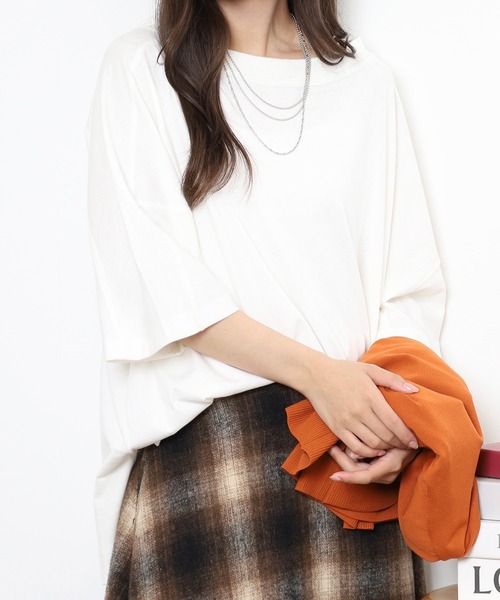 atONE(アットワン)の「atONE 前後2WAYビッグTシャツ 半袖(Tシャツ/カットソー・レディース・オフホワイト/杢グレー/ブラック/グレイッシュベージュ・M-L/LL~3L/4L~5L)」の20枚目の写真
