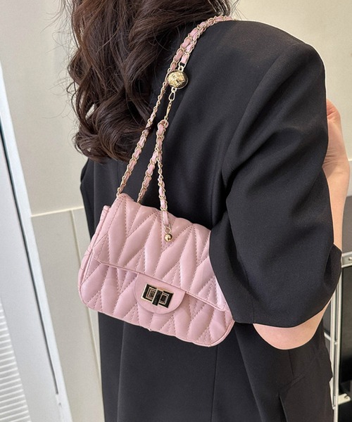 shopnikoniko(ショップニコニコ)の「キルティング ショルダーバッグ チェーンバッグ ミニ(ショルダーバッグ・レディース・ピンク/ホワイト/ブラック/イエロー・フリー)」の19枚目の写真