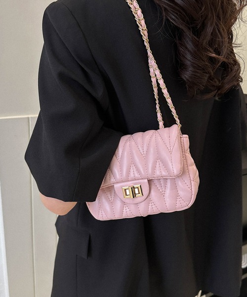 shopnikoniko(ショップニコニコ)の「キルティング ショルダーバッグ チェーンバッグ ミニ(ショルダーバッグ・レディース・ピンク/ホワイト/ブラック/イエロー・フリー)」の18枚目の写真