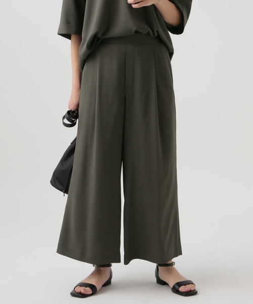 Elura（エルーラ）の「【小柄サイズ Elkotona】コトナサラサラサマーワイドパンツ（その他パンツ・レディース・ネイビー/ブラック/ホワイト/ダークネイビー/グリーン系その他/ブラック系その他/カーキ/ブルー系その他6/グレー系その他7・SMALL/MEDIUM）」の6枚目の写真