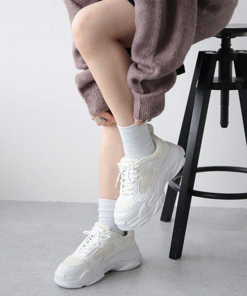 RAGEBLUE（レイジブルー）の「【WOMENS】ボリュームソールスニーカー（スニーカー・レディース・ホワイト/ブラック・SMALL/MEDIUM/LARGE）」の2枚目の写真