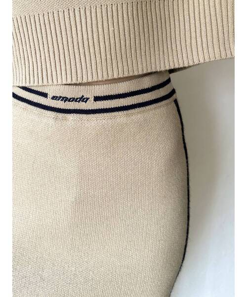 EMODA（エモダ）の「チューズラインロゴスカート【セットアップ着用可能】（スカート・レディース・ブラック/グリーン/ベージュ/ネイビー・FREE）」の19枚目の写真