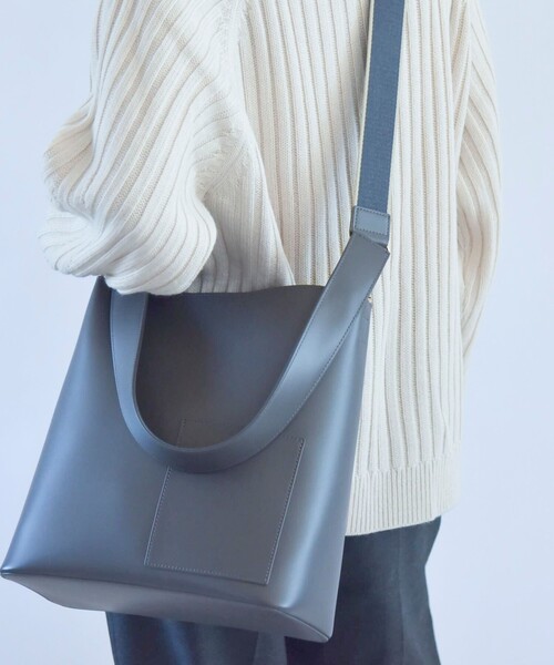 quaranciel: ライン 2way ショルダー バッグ（ショルダーバッグ