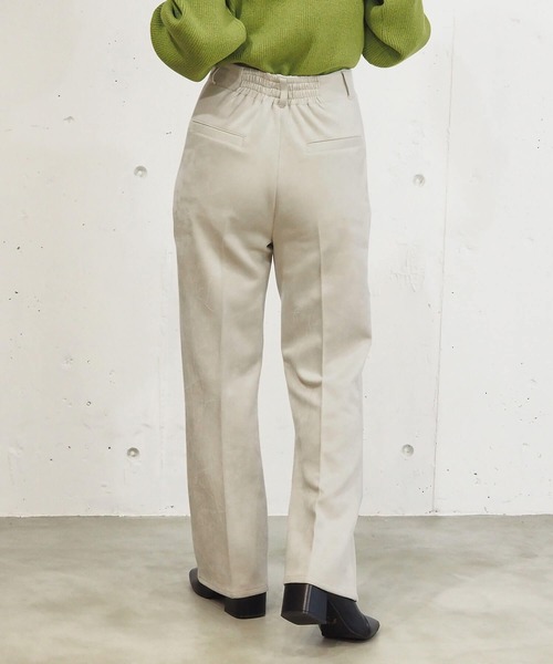 tiptop(ティップトップ)の「【2サイズ展開/web限定Sサイズあり】スエポンセンタープレスセミフレアパンツ(スラックス・レディース・チャコールグレー/ブルー/アイボリー/ブラック・S/M)」の13枚目の写真