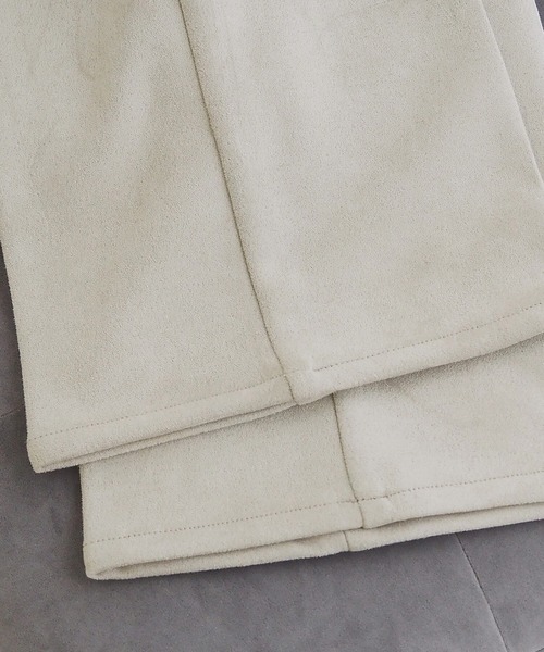 tiptop(ティップトップ)の「【2サイズ展開/web限定Sサイズあり】スエポンセンタープレスセミフレアパンツ(スラックス・レディース・チャコールグレー/ブルー/アイボリー/ブラック・S/M)」の19枚目の写真