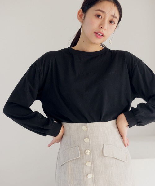 mysty woman（ミスティウーマン）の「ロゴ刺繍ロンT　986353（Tシャツ/カットソー・レディース・ブラック/オフホワイト/ライトベージュ・FREE）」の3枚目の写真