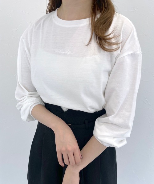 mysty woman（ミスティウーマン）の「ロゴ刺繍ロンT　986353（Tシャツ/カットソー・レディース・ブラック/オフホワイト/ライトベージュ・FREE）」の4枚目の写真