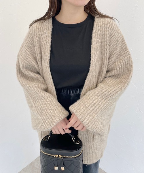 mysty woman（ミスティウーマン）の「ロゴ刺繍ロンT　986353（Tシャツ/カットソー・レディース・ブラック/オフホワイト/ライトベージュ・FREE）」の8枚目の写真