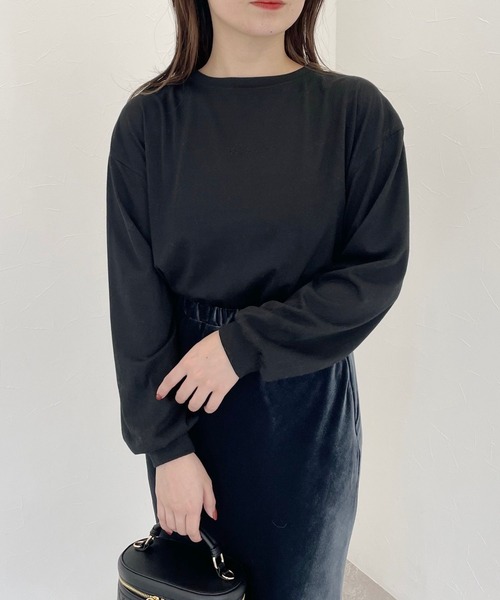 mysty woman（ミスティウーマン）の「ロゴ刺繍ロンT　986353（Tシャツ/カットソー・レディース・ブラック/オフホワイト/ライトベージュ・FREE）」の10枚目の写真