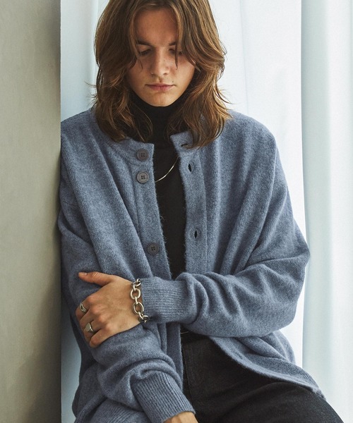 EMMA CLOTHES（エマクローズ）の「ウール混ブークレヤーン オーバーサイズクルーネックニットカーディガン EMMA CLOTHES（カーディガン/ボレロ・メンズ・アイボリー/ブルー/ブラック/ベージュ・L/M）」の17枚目の写真