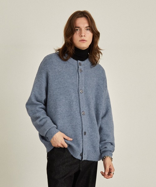 EMMA CLOTHES（エマクローズ）の「ウール混ブークレヤーン オーバーサイズクルーネックニットカーディガン EMMA CLOTHES（カーディガン/ボレロ・メンズ・アイボリー/ブルー/ブラック/ベージュ・L/M）」の22枚目の写真