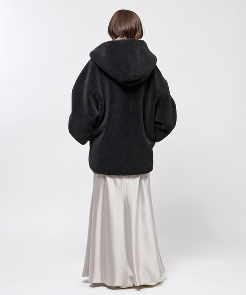 AP STUDIO（エーピーストゥディオ）の「【FORTE DEI MARMI COUTURE】別注 boa hoodie coat（ブルゾン・レディース・ブラック・FREE）」の6枚目の写真