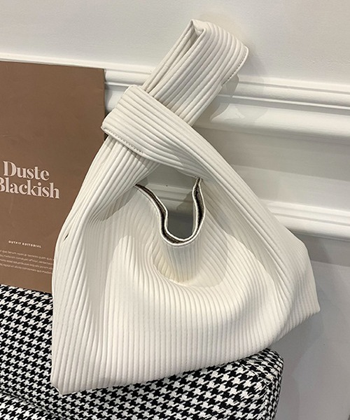 c.u.l（シーユーエル）の「PUレザー リブプリーツハンドバッグ cula780（ハンドバッグ・レディース・アイボリー/ブラック/ライトグリーン・FREE）」の16枚目の写真