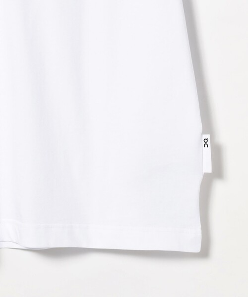 On(オン)の「On / Graphic-T(Tシャツ/カットソー・レディース・ホワイト/ブラック・SMALL)」の3枚目の写真