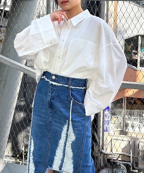 PAGEBOY（ページボーイ）の「コットンタッチルーズシャツ（シャツ/ブラウス・レディース・ブルー系その他/ブラック/スカイブルー/オフホワイト・FREE）」の2枚目の写真