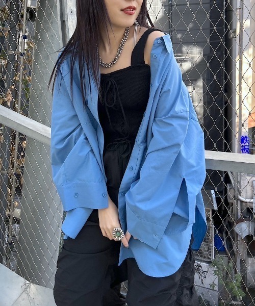 PAGEBOY（ページボーイ）の「コットンタッチルーズシャツ（シャツ/ブラウス・レディース・ブルー系その他/ブラック/スカイブルー/オフホワイト・FREE）」の4枚目の写真