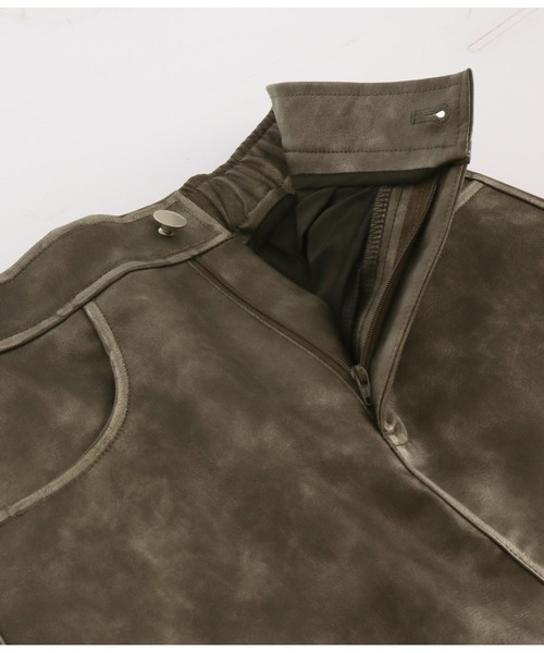 ANAP(アナップ)の「ヴィンテージ風 フェイクレザー ミニスカート(スカート・レディース・ブラック/ブラウン・FREE)」の16枚目の写真