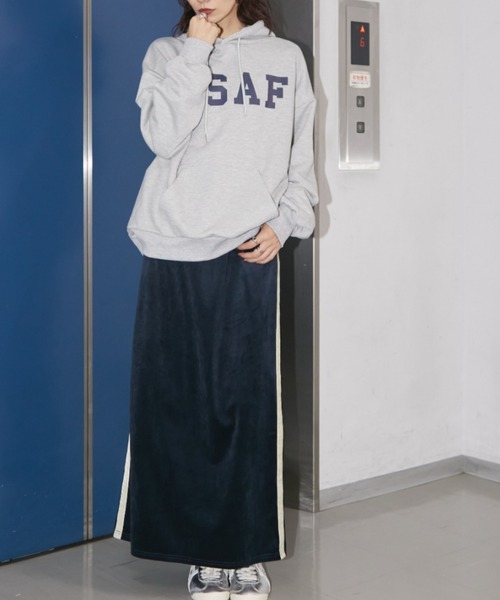 Auntie Rosa Holiday（アンティローザホリデー）の「裏毛カレッジロゴプルオーバー/フーディー（パーカー・レディース・イエロー/チャコールグレー/グレー/ナチュラル・FREE）」の13枚目の写真