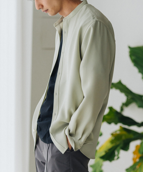 EDIFICE(エディフィス)の「ウォッシャブル バンドカラーシャツ(シャツ/ブラウス・メンズ・ホワイト/ベージュ/ライトグリーン/ネイビー・SMALL/MEDIUM/LARGE/X-LARGE)」の4枚目の写真