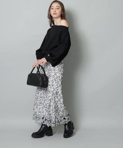 rirandture カットワークレース刺繍スカート Rirandture(リランドチュール)の「カットワークレース刺繍