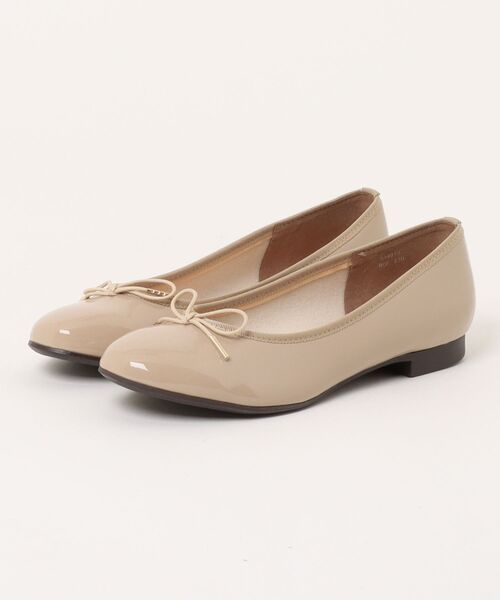 Bridget Birkin(ブリジットバーキン)の「【Bridget Birkin】ラウンドトゥリボンレインフラットパンプス(544010)(レインシューズ・レディース・ブラック/ベージュ/ライトベージュ・22.5/23/23.5/24/24.5)」の1枚目の写真