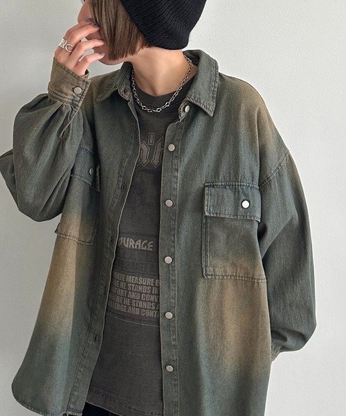 apres jour mignon(アプレジュールミニョン)の「オーバーダイデニムシャツ【ZOZOTOWN限定アイテム】(シャツ/ブラウス・レディース・ブラック/インディゴブルー/ブルー・X-LARGE/フリー)」の18枚目の写真
