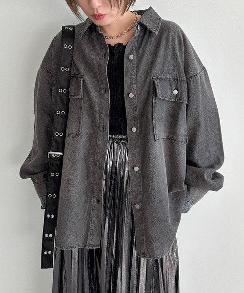 apres jour mignon(アプレジュールミニョン)の「オーバーダイデニムシャツ【ZOZOTOWN限定アイテム】(シャツ/ブラウス・レディース・ブラック/インディゴブルー/ブルー・X-LARGE/フリー)」の7枚目の写真