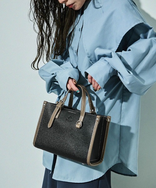 D.KELLY(ディーケリー)の「D.KELLY スクエアミニ2wayハンドバッグ 2WAYトートバッグ レディース バッグ(ハンドバッグ・レディース・グレー/ブラック/キャメル/レッド/グリーン/ネイビー/オレンジ・ONE SIZE)」の9枚目の写真