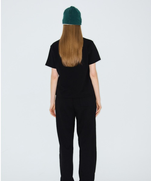 LUVISTRUE(ラヴイズトゥルー)の「HOTFIX BASIC TEE(Tシャツ/カットソー・レディース・ホワイト/ブラック・FREE)」の5枚目の写真