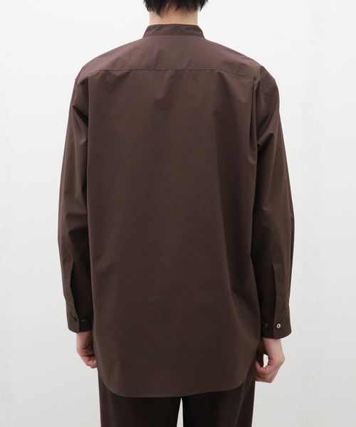 EDIFICE LA BOUCLE(エディフィスラブークル)の「【LA BOUCLE / ラブ―クル】120/2SUVIN タイプライター バンドカラーシャツ(シャツ/ブラウス・メンズ・ホワイト/ライトグレー/ブラウン・MEDIUM/LARGE)」の7枚目の写真