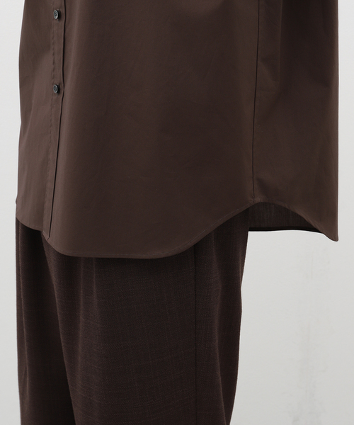 EDIFICE LA BOUCLE(エディフィスラブークル)の「【LA BOUCLE / ラブ―クル】120/2SUVIN タイプライター バンドカラーシャツ(シャツ/ブラウス・メンズ・ホワイト/ライトグレー/ブラウン・MEDIUM/LARGE)」の13枚目の写真