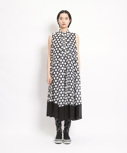 gomme（ゴム）の「ドットシフォン　ウェイブシャツワンピース（シャツワンピース・レディース・ブラック×ホワイト・MEDIUM）」の9枚目の写真