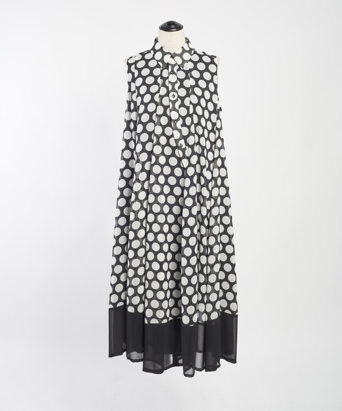 gomme（ゴム）の「ドットシフォン　ウェイブシャツワンピース（シャツワンピース・レディース・ブラック×ホワイト・MEDIUM）」の10枚目の写真