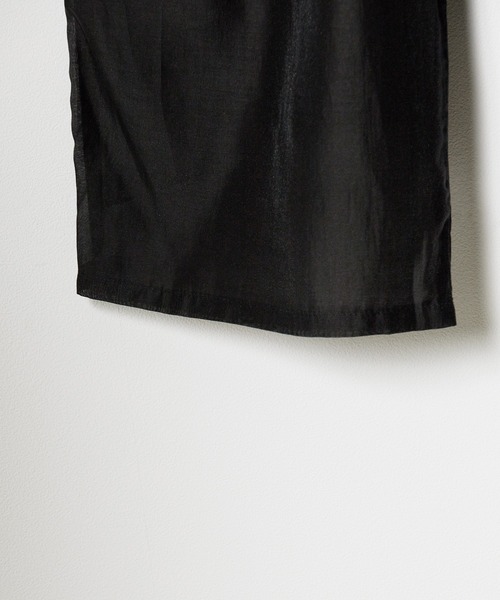 AO2（アオズ）の「Sheer Curved Pants / シアーカーブパンツ（スラックス・レディース・ブラック/ホワイト/グリーン・M/L）」の9枚目の写真