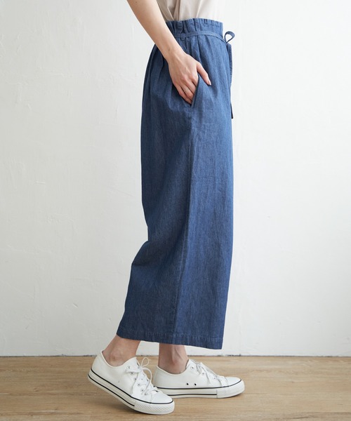 ikka（イッカ）の「麻混ベルト付きワイドパンツ（その他パンツ・レディース・ブルー/カーキオリーブ/ネイビー/ベージュ・M/L/S）」の7枚目の写真