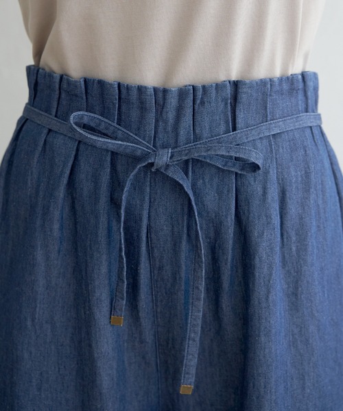 ikka（イッカ）の「麻混ベルト付きワイドパンツ（その他パンツ・レディース・ブルー/カーキオリーブ/ネイビー/ベージュ・M/L/S）」の8枚目の写真
