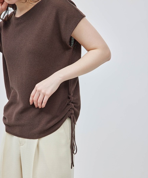 ROPE'(ロペ)の「ペーパーコットンレースアップニットトップス(Tシャツ/カットソー・レディース・ダークブラウン/オフホワイト・FREE)」の2枚目の写真