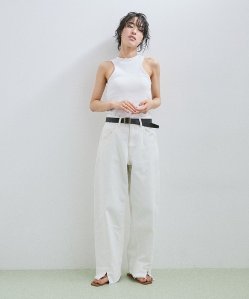 ADAM ET ROPE'（アダムエロペ）の「【サステナブル】スクエアバックルワイドベルト（ベルト・レディース・シルバー/ゴールド・FREE）」の3枚目の写真