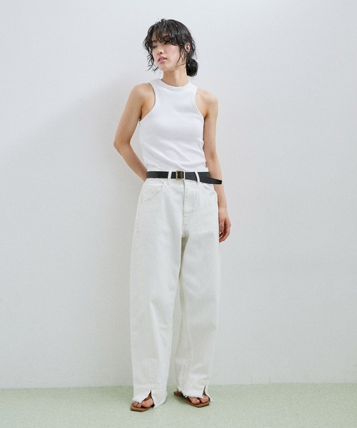 ADAM ET ROPE'（アダムエロペ）の「【サステナブル】スクエアバックルワイドベルト（ベルト・レディース・シルバー/ゴールド・FREE）」の5枚目の写真