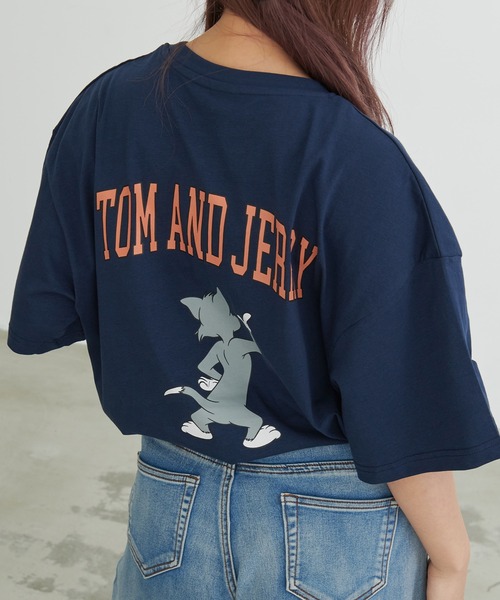 Tom&Jerry(トムアンドジェリー)の「『TOM&JERRY/トムアンドジェリー』オーバーサイズ半袖Tシャツ(Tシャツ/カットソー・メンズ・ホワイト/ベージュ系1/ブラック系1/グリーン/ホワイト系1/チャコール/ネイビー/ベージュ・L/M/XL)」の8枚目の写真