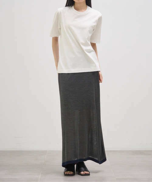 CINOH(チノ)の「【CINOH/チノ】別注 REFINA COMPACT TEE/リフィナコットンコンパクトTシャツ/シンプルTシャツ(Tシャツ/カットソー・レディース・グレー/ブルー/オフホワイト・36/38)」の16枚目の写真