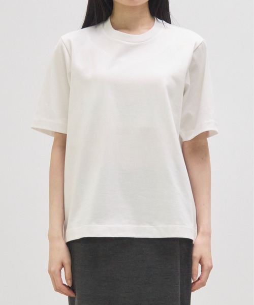 CINOH(チノ)の「【CINOH/チノ】別注 REFINA COMPACT TEE/リフィナコットンコンパクトTシャツ/シンプルTシャツ(Tシャツ/カットソー・レディース・グレー/ブルー/オフホワイト・36/38)」の14枚目の写真