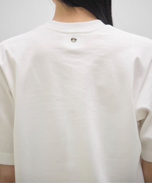 CINOH(チノ)の「【CINOH/チノ】別注 REFINA COMPACT TEE/リフィナコットンコンパクトTシャツ/シンプルTシャツ(Tシャツ/カットソー・レディース・グレー/ブルー/オフホワイト・36/38)」の5枚目の写真