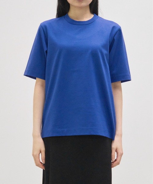 CINOH(チノ)の「【CINOH/チノ】別注 REFINA COMPACT TEE/リフィナコットンコンパクトTシャツ/シンプルTシャツ(Tシャツ/カットソー・レディース・グレー/ブルー/オフホワイト・36/38)」の8枚目の写真